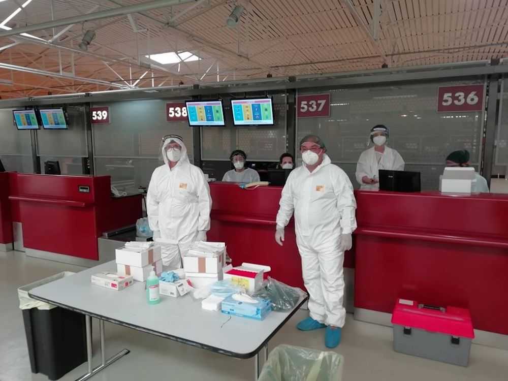 tamponi coronavirus fiumicino aeroporto covid
