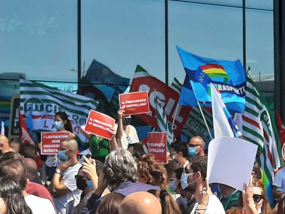 ugl aeroporto alitalia triplice 1 ugl aeroporto alitalia triplice 1