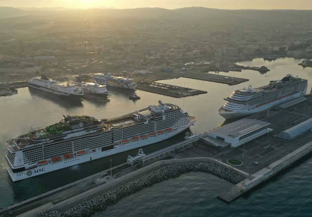 MSC Grandiosa crociere navi porto civitavechia alto