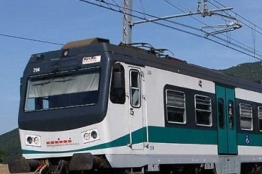ferrovia roma viterbo treno 270820
