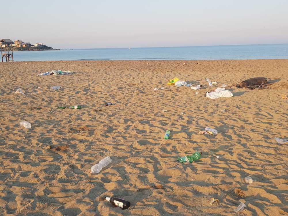 immondizia rifiuti sporcizia sant'agostino