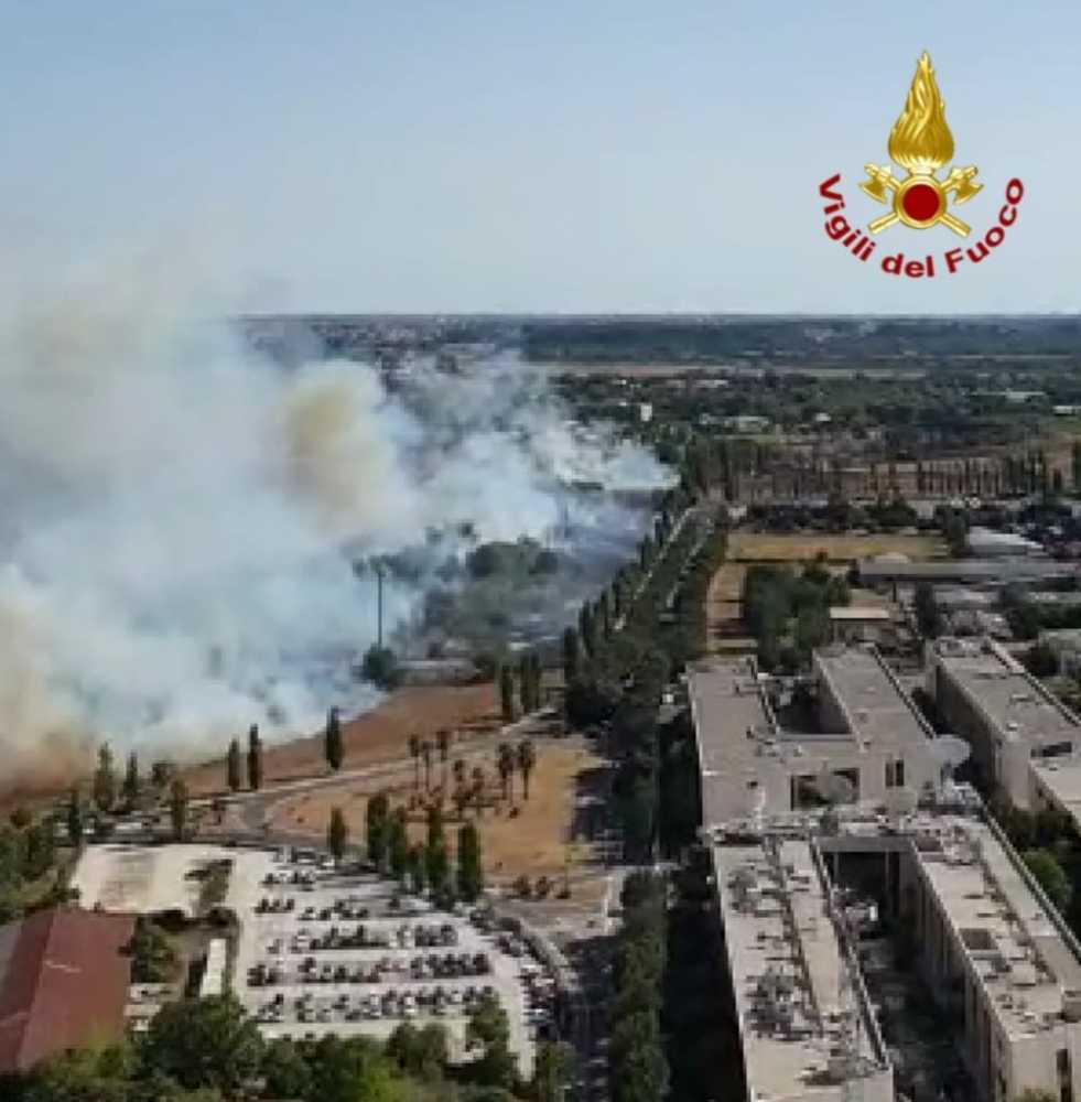 incendio salaria vigili fuoco pompieri vvf 1 incendio salaria vigili fuoco pompieri vvf 1