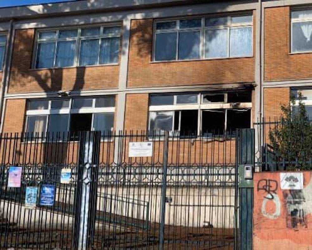 incendio scuola montecucco