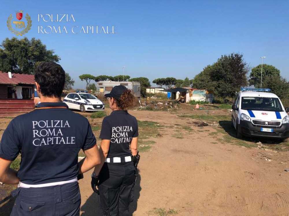 polizia roma capitale municipale campo rom zingari polizia roma capitale municipale campo rom zingari