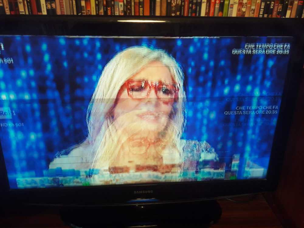 fading segnale televisivo assente mancata ricezione tv a quadretti (3) segnale televisivo assente mancata ricezione tv a quadretti (3)