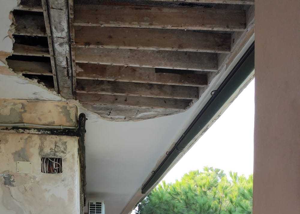 CONTROSOFFITTO CASE ATER CONTROSOFFITTO CASE ATER