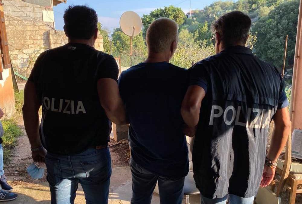Rapina dei connazionali con pugni e bottigliate, arrestato un 37enne rumeno a Colli Albani