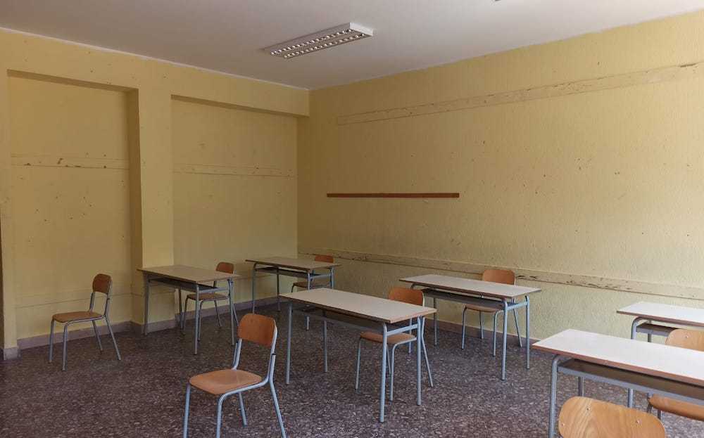 banchi scuola maglione 1