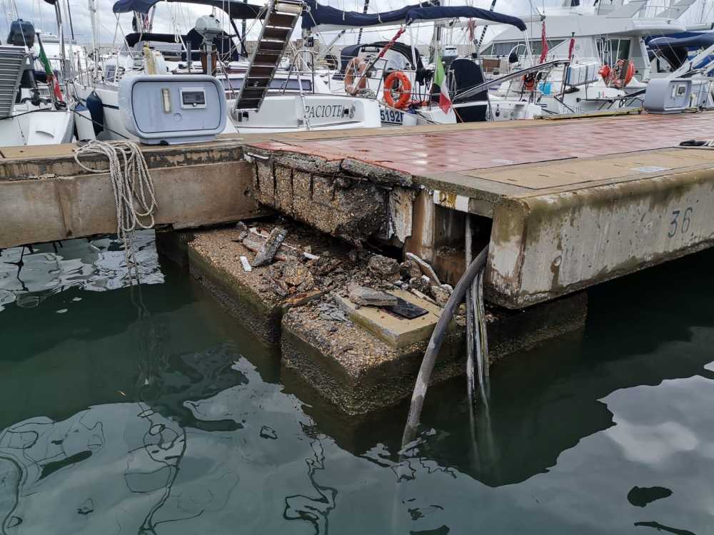crollo danni maltempo porticciolo riva di traiano
