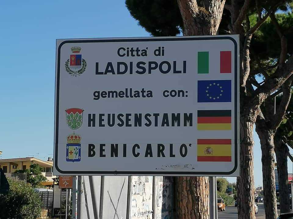 ingresso ladispoli cartello 1