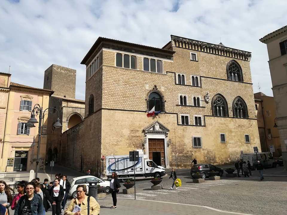 palazzo vitelleschi centro tarquinia museo etrusco