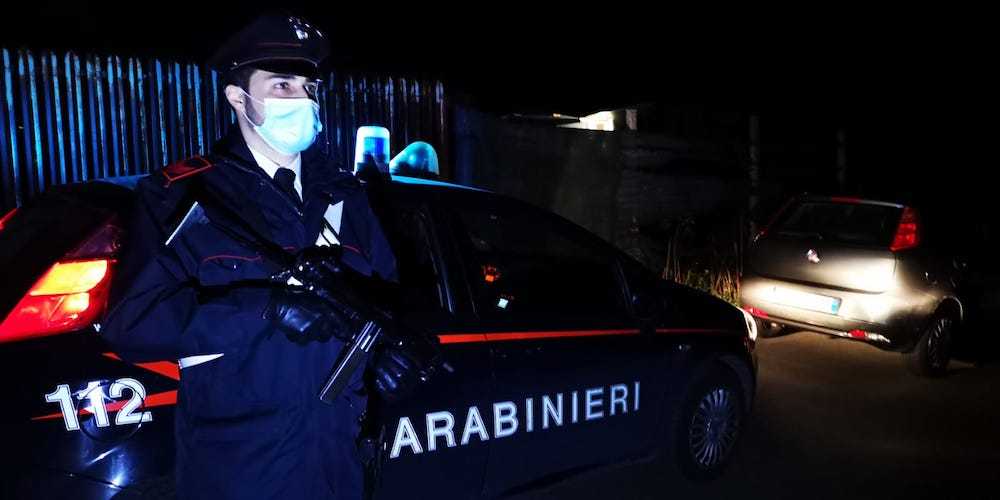 carabinieri notte mascherina carabinieri notte mascherina