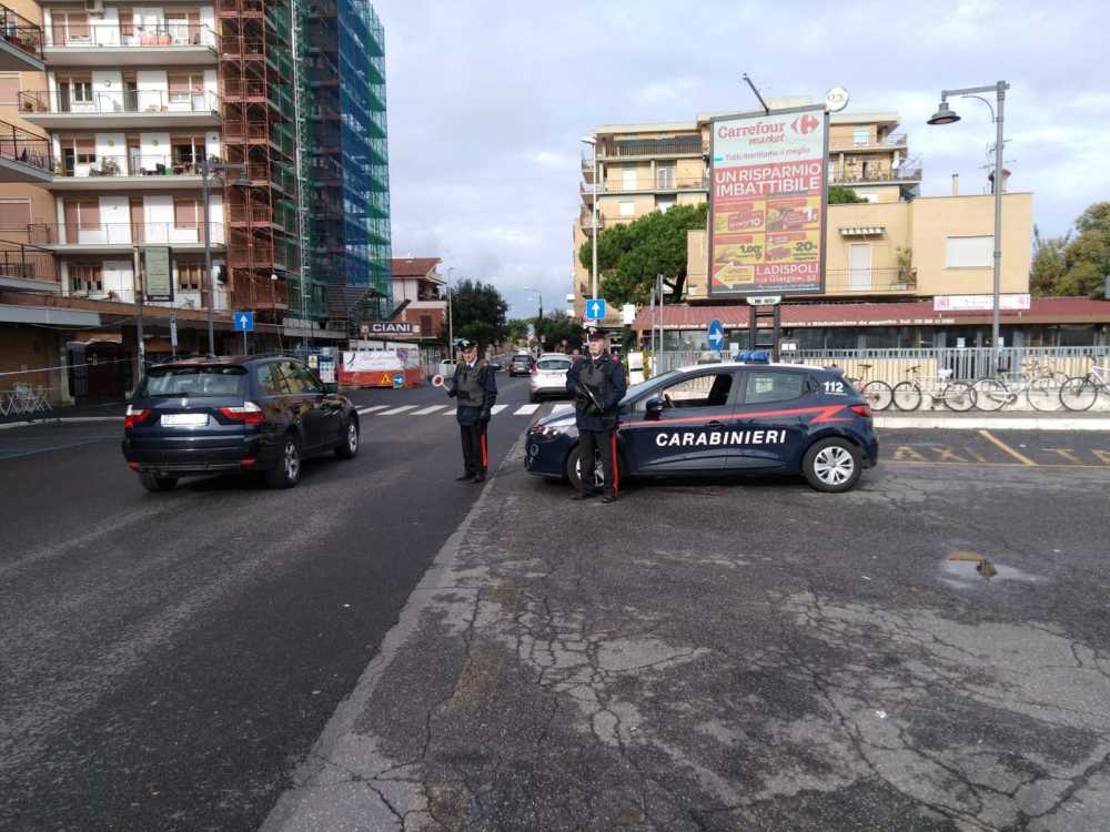 carabinieri - Ladispoli Stazione FFS (1)