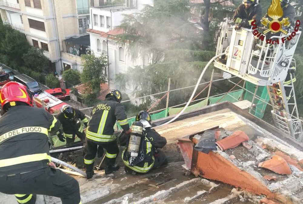 Incendio ai Parioli: fiamme in appartamento