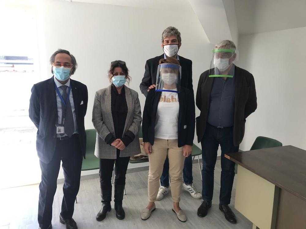 mascherine donate all'ospedale