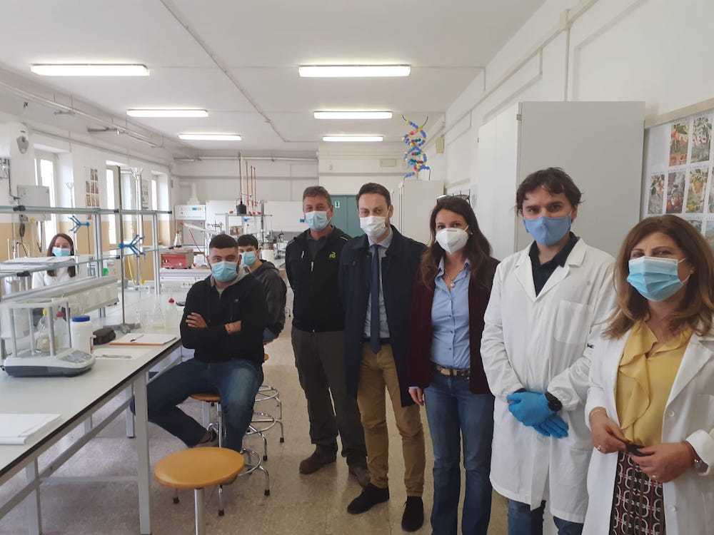 Il Direttore di Coldiretti Viterbo Elvino Pasquali in visita all'Istiuto Agrario di Tarquinia