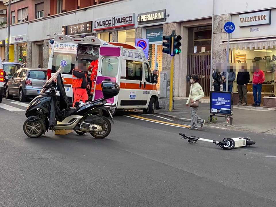 incidente monopattino