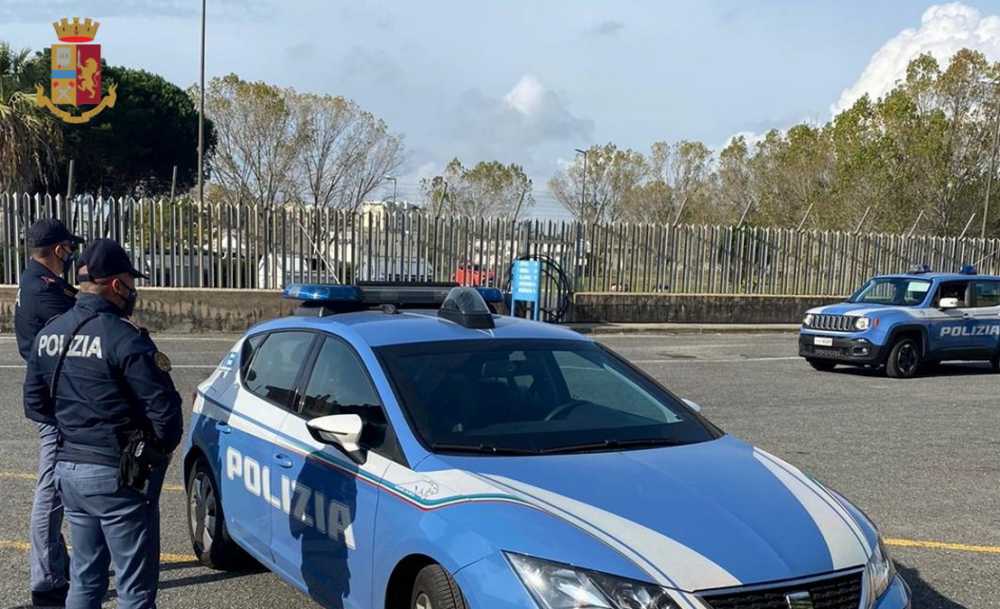 ostia polizia posto blocco ostia polizia posto blocco