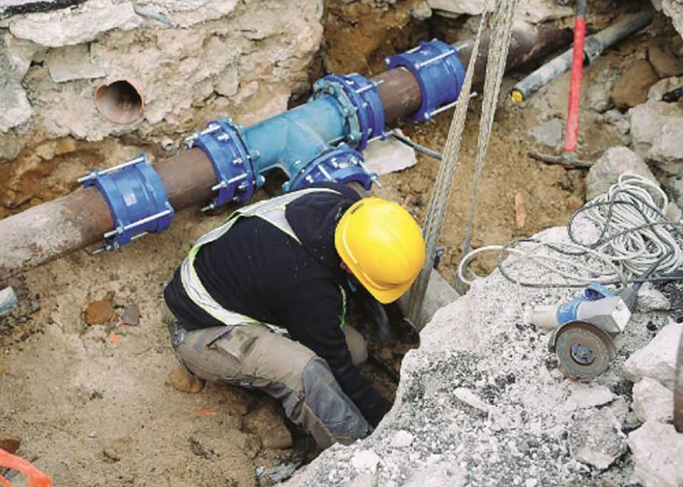 scavi lavori acqua acea acquedotto