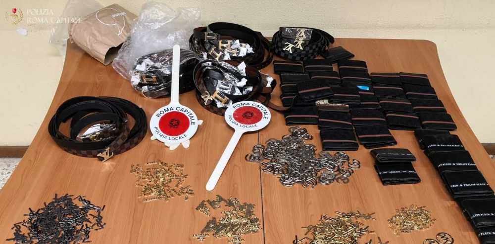 Contraffazione sequestri Polizia Locale Contraffazione sequestri Polizia Locale