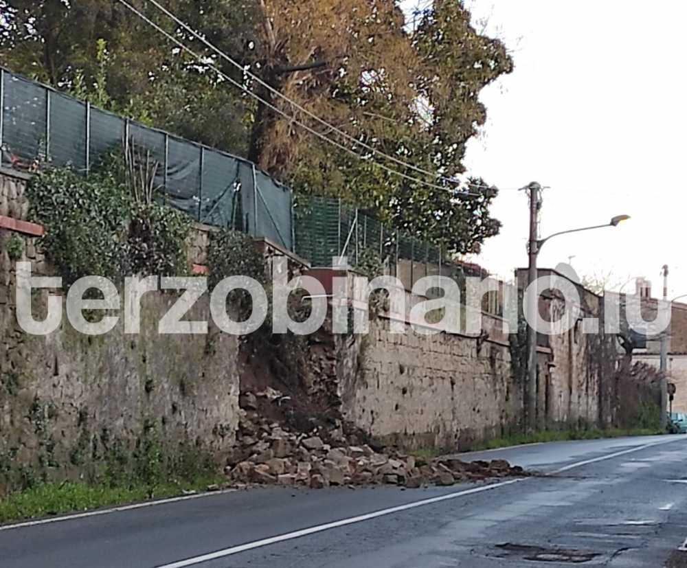 crollo muro oriolo braccianese crollo muro oriolo braccianese