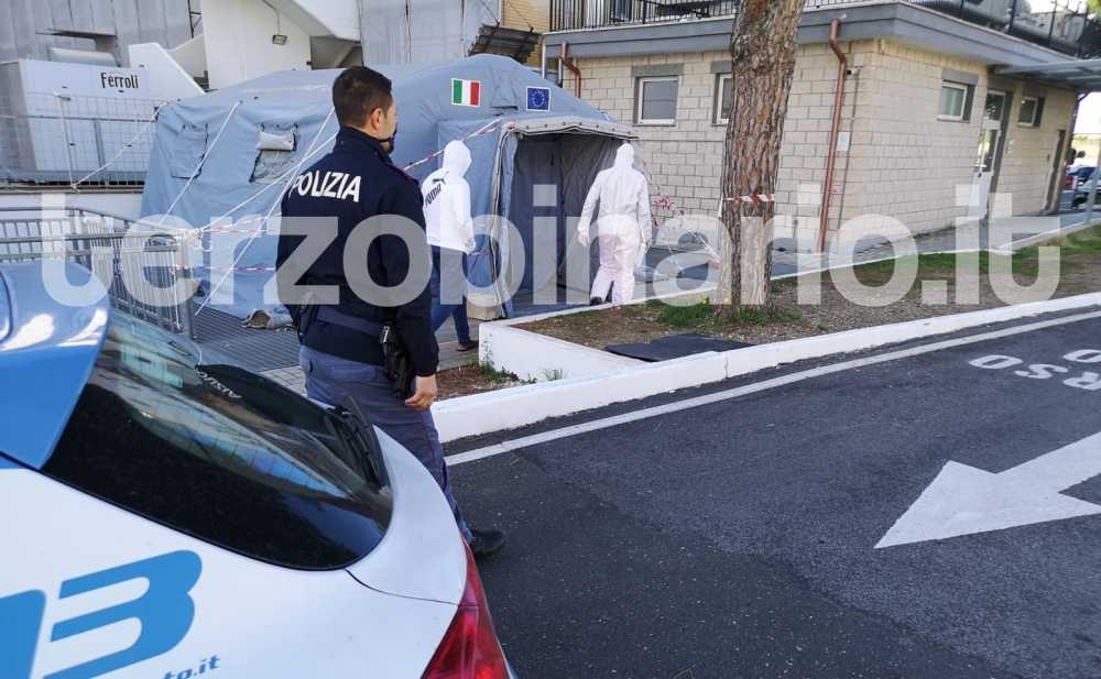 polizia ospedale civitavecchia san paolo tenda 1 polizia ospedale san paolo tenda 1