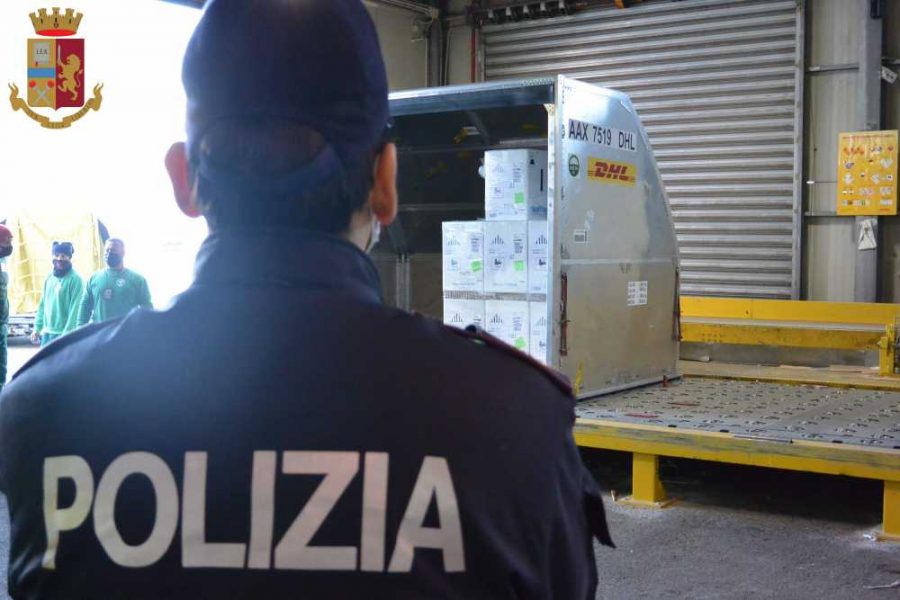 polizia vaccino ciampino covid coronavirus