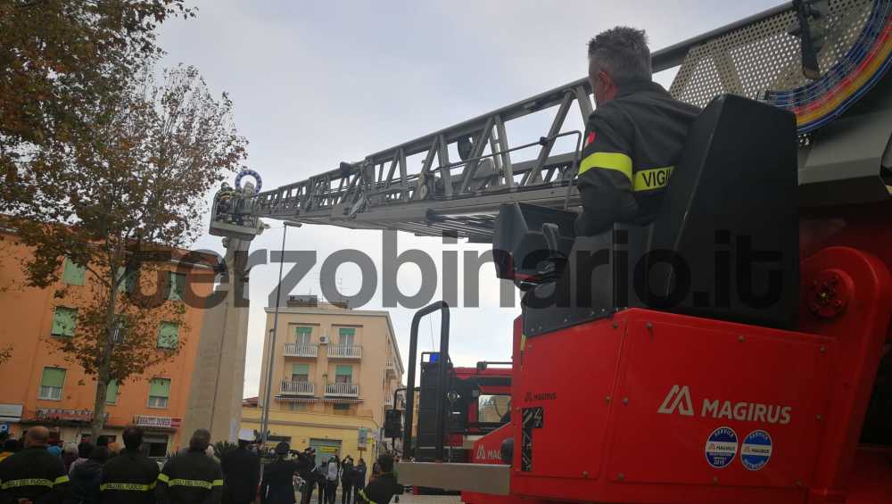 vigili fuoco vvf pompieri immacolata statua madonna 1