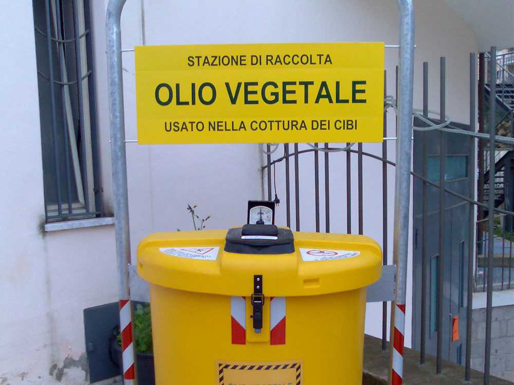 cisterna raccolta_oli_esausti cisterna raccolta_oli_esausti