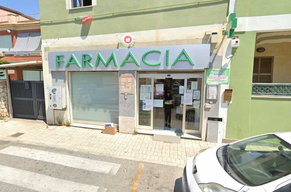 farmacia 4 via roma ladispoli