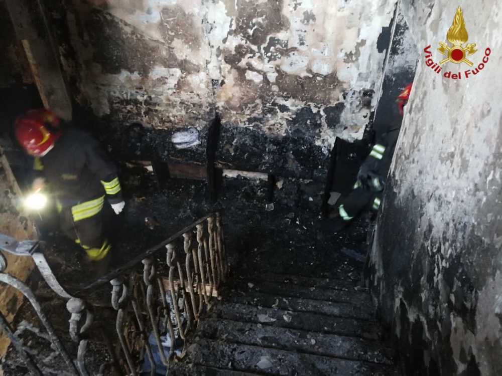 incendio via gaeta 1