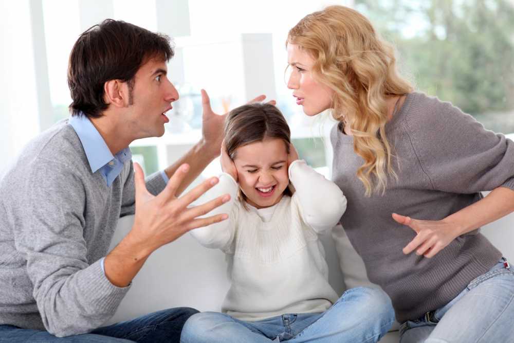 litigi separazioni genitori figli (1) litigi separazioni genitori figli (1)