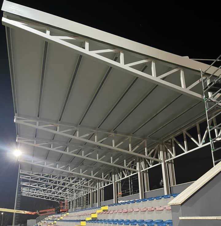 tribuna sale copertura