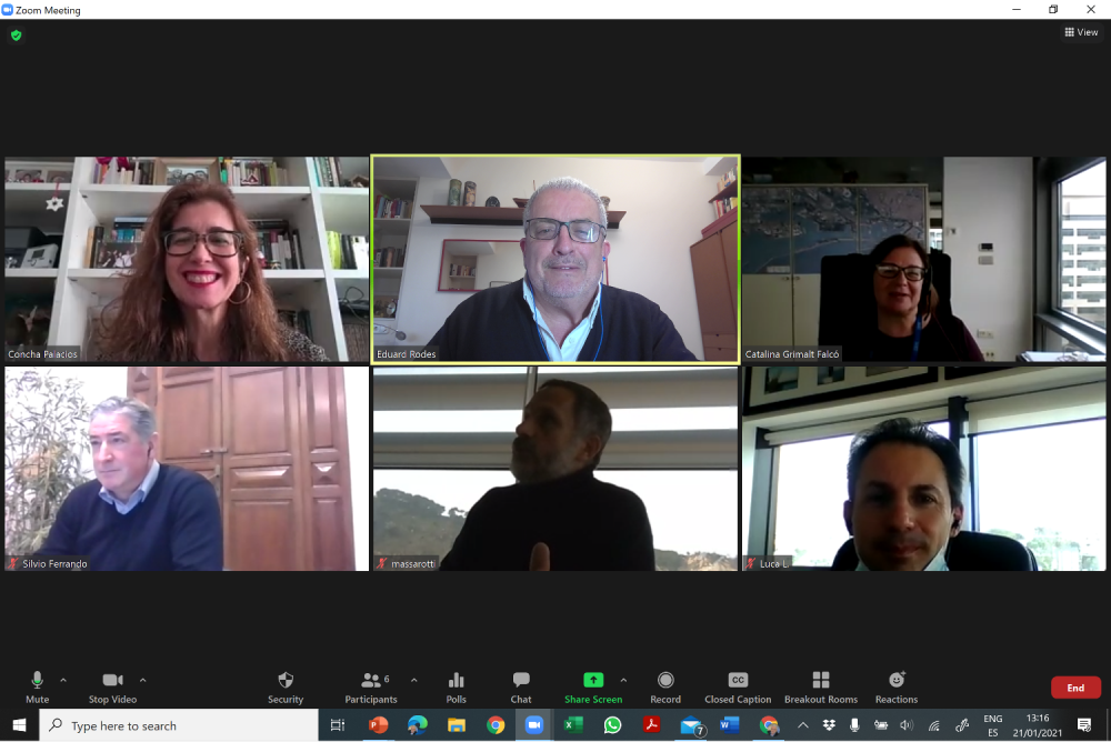 Mille ragazzi a lezione all’Escola Europea