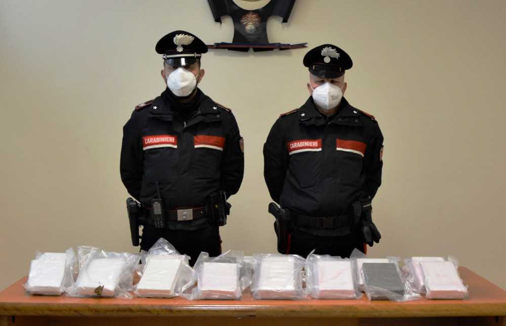 OSTIA - La cocaina sequestrata dai Carabinieri