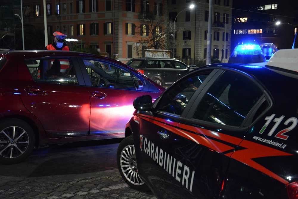guida senza patente carabinieri