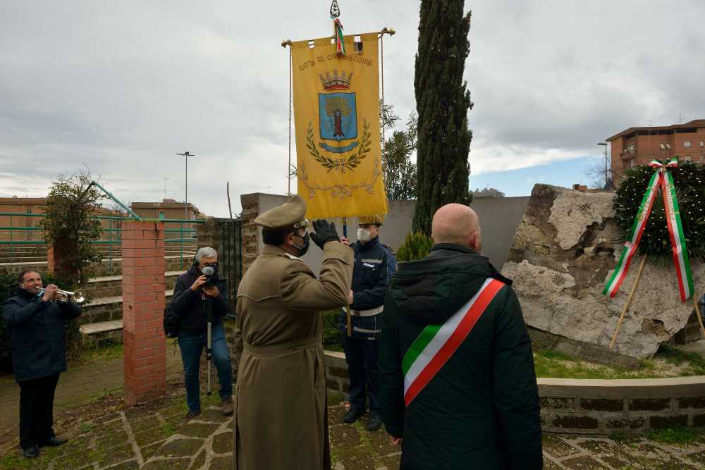 parco martiri foibe uliveto civitavecchia tedesco 2020 foto cristini parco martiri foibe uliveto civitavecchia tedesco 2020 foto cristini