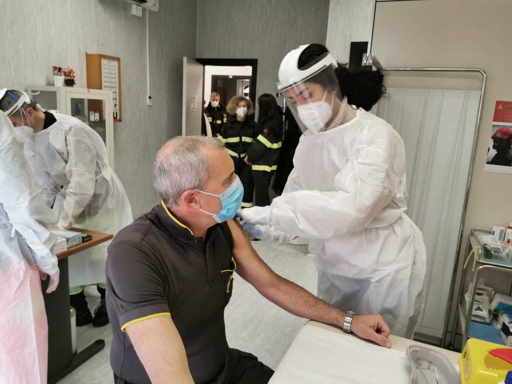vaccino vigili fuoco vvf pompieri 1