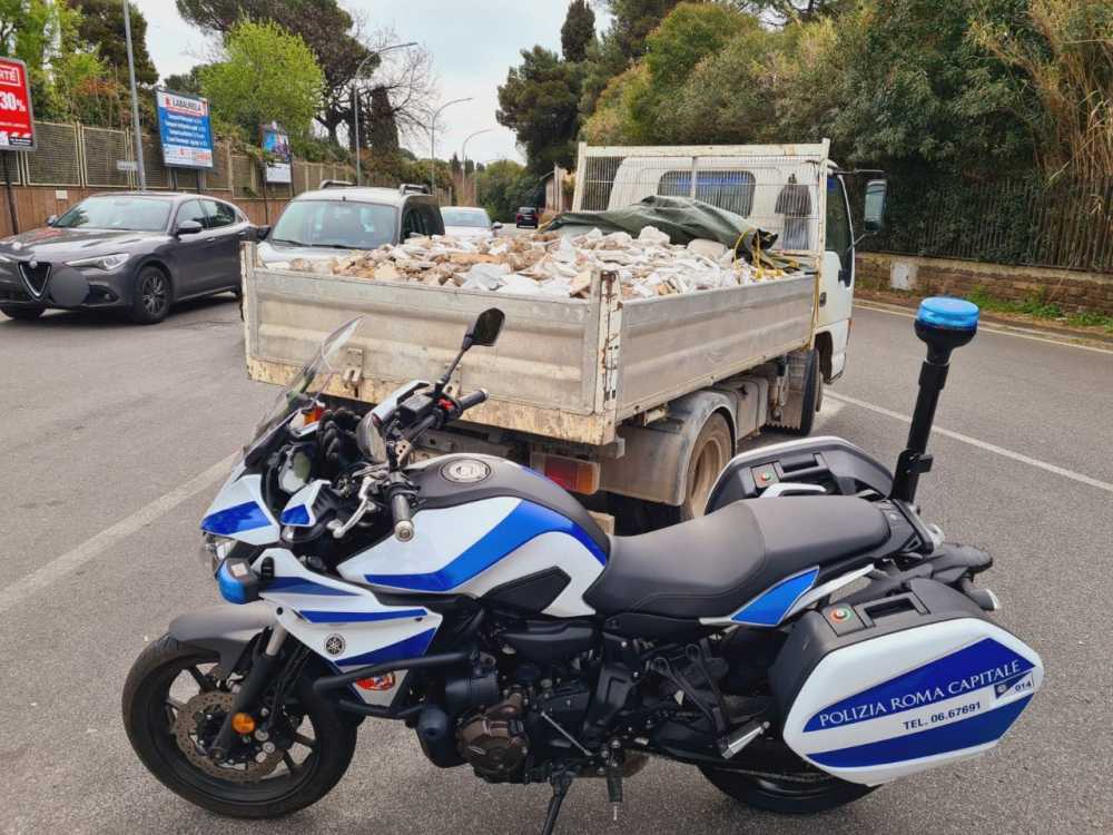 foto trasporti rifiuti