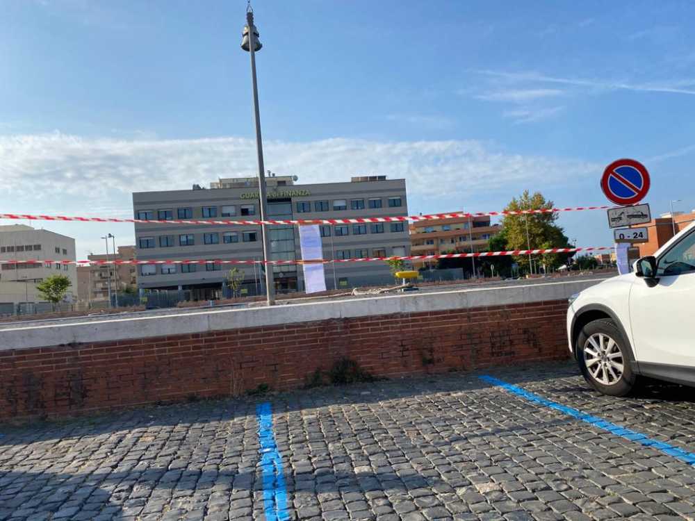 lavori_torre_clementina strisce blu parcheggi fiumicino