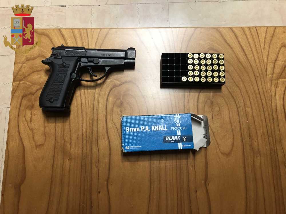 scacciacani 1 salarioCON LOGO scacciacani 1 salarioCON LOGO