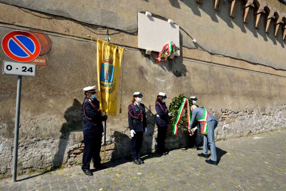 25 aprile 2021 civitavecchia tedesco (5) 25 aprile 2021 civitavecchia tedesco (1)