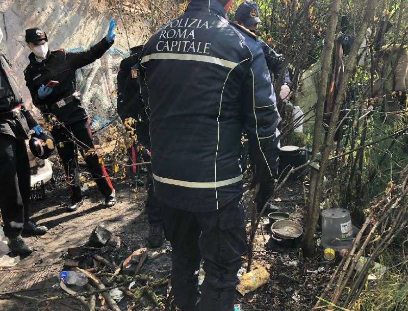Parco Rabin intervento Polizia Locale Carabinieri