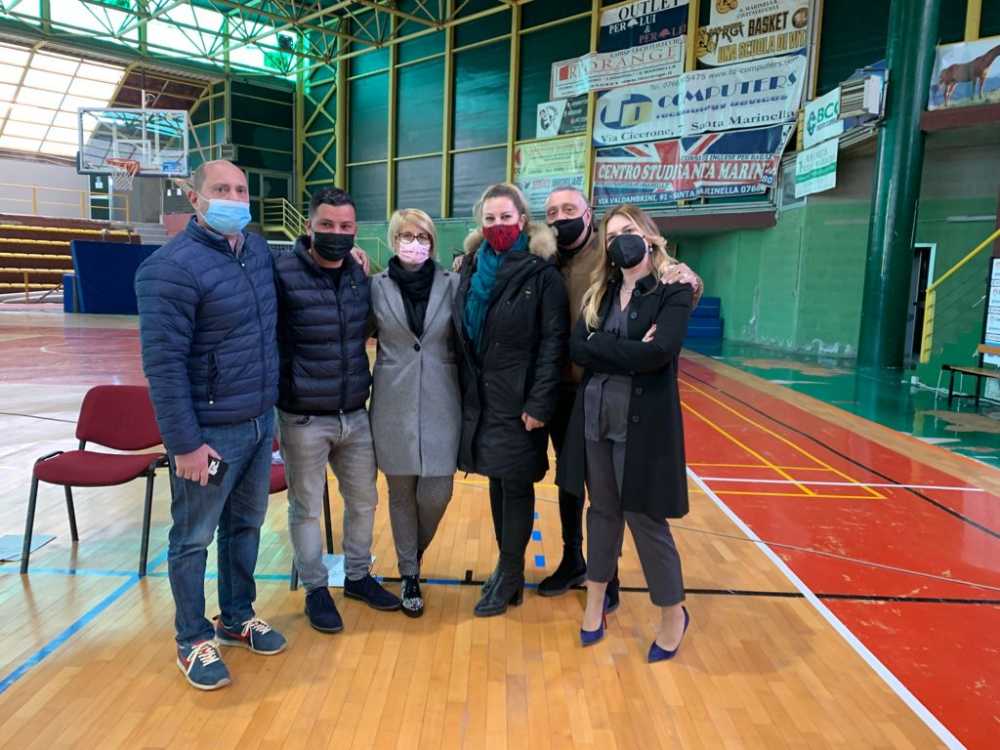 Roberto Angeletti, Danila Verzilli, Jacopo Iachini, Patrizia Befani, Roberta Gaetani e Andrea Bianchi Roberto Angeletti, Danila Verzilli, Jacopo Iachini, Patrizia Befani, Roberta Gaetani e Andrea Bianchi