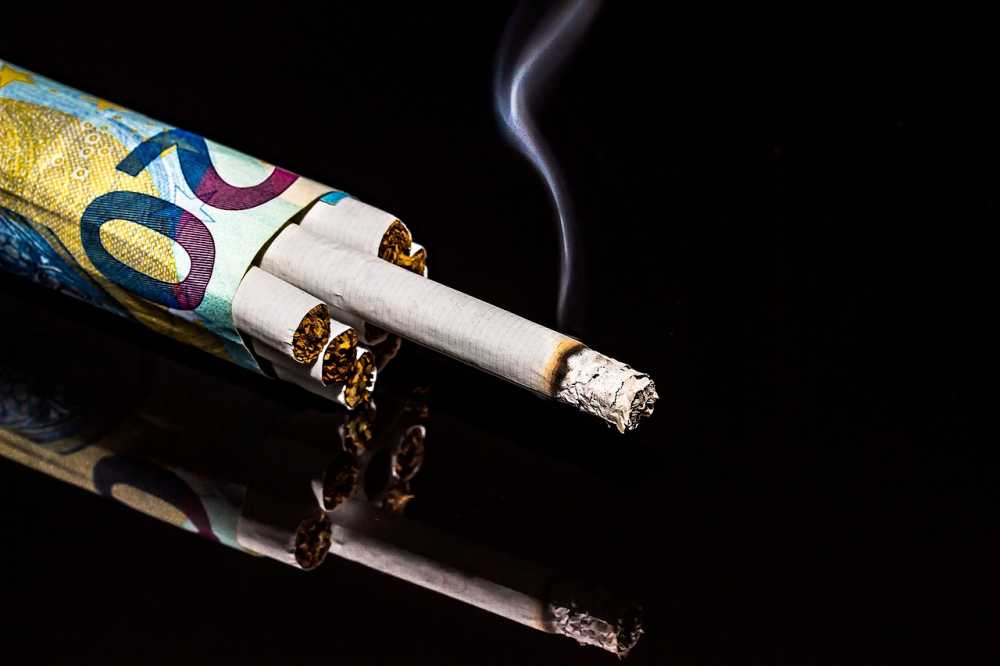 cigarettes-1981772_1280 cigarettes-1981772_1280