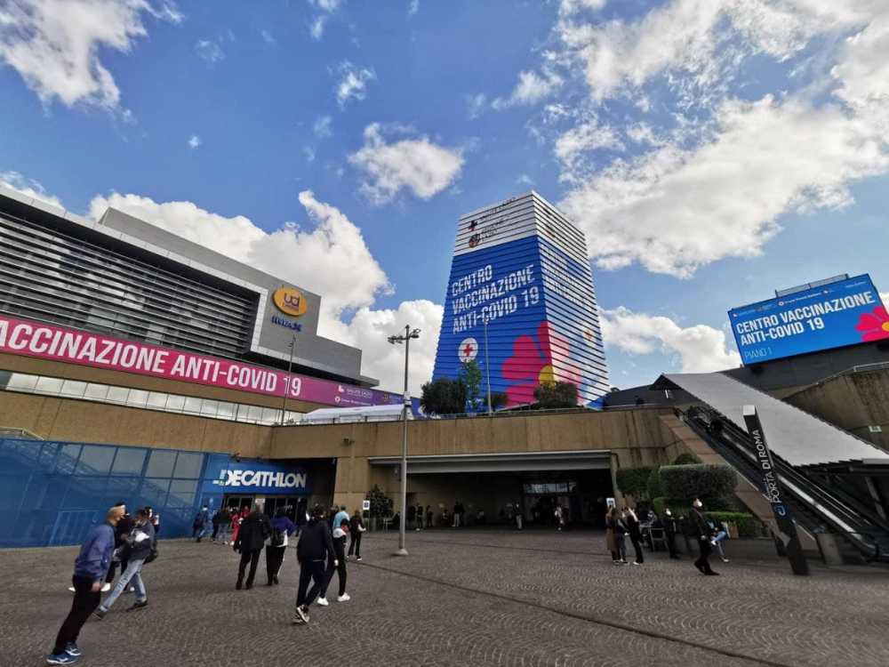 hub vaccini vaccinale porta roma