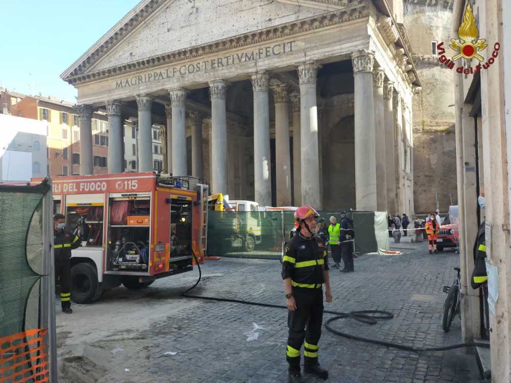 incendio pantheon