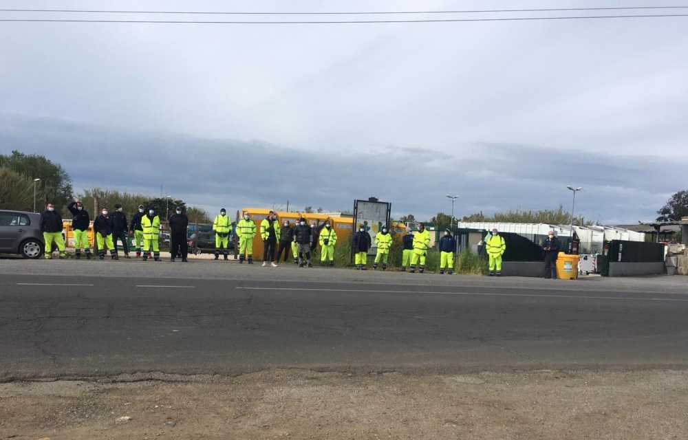 lavoratori isola ecologica cerveteri