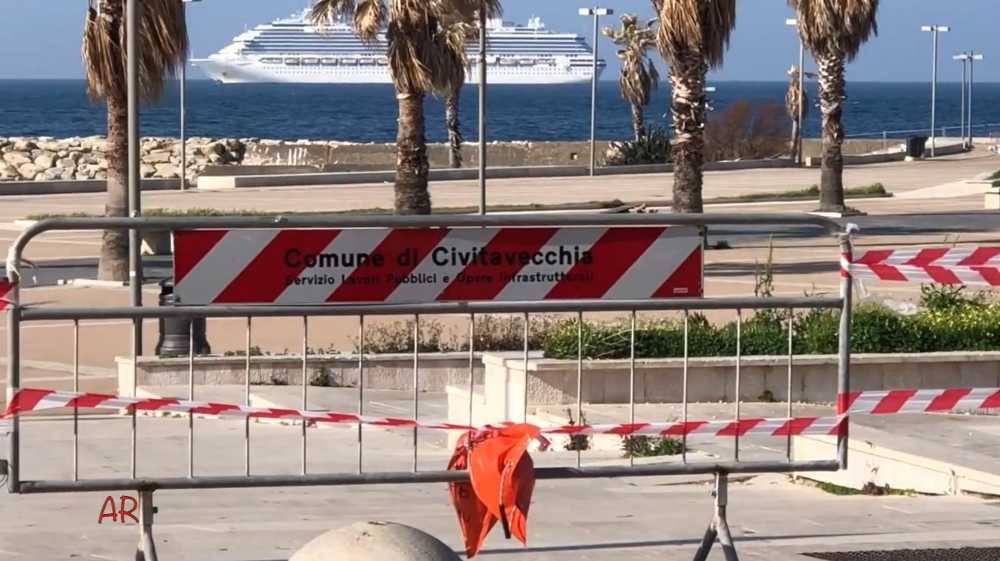 marina civitavecchia chiusa transenne 1