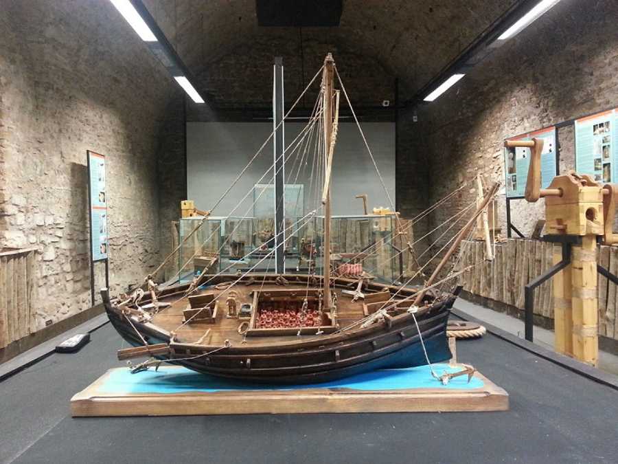 modello nave romana museo forte michelangelo